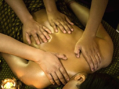 TANTRA - Vierhand Massage 2h